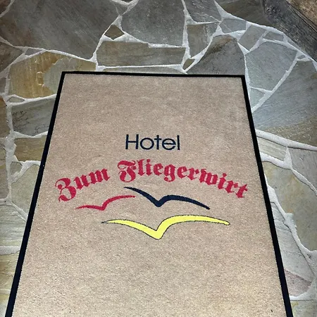 מלון Zum Fliegerwirt 3*