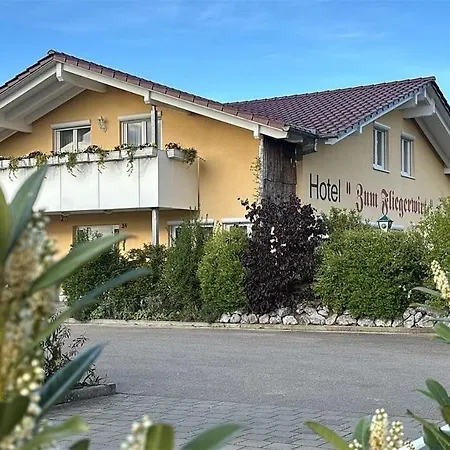 Zum Fliegerwirt Hotel Mengen