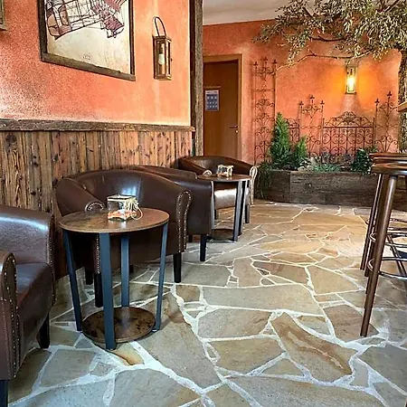 Zum Fliegerwirt Hotel 3*